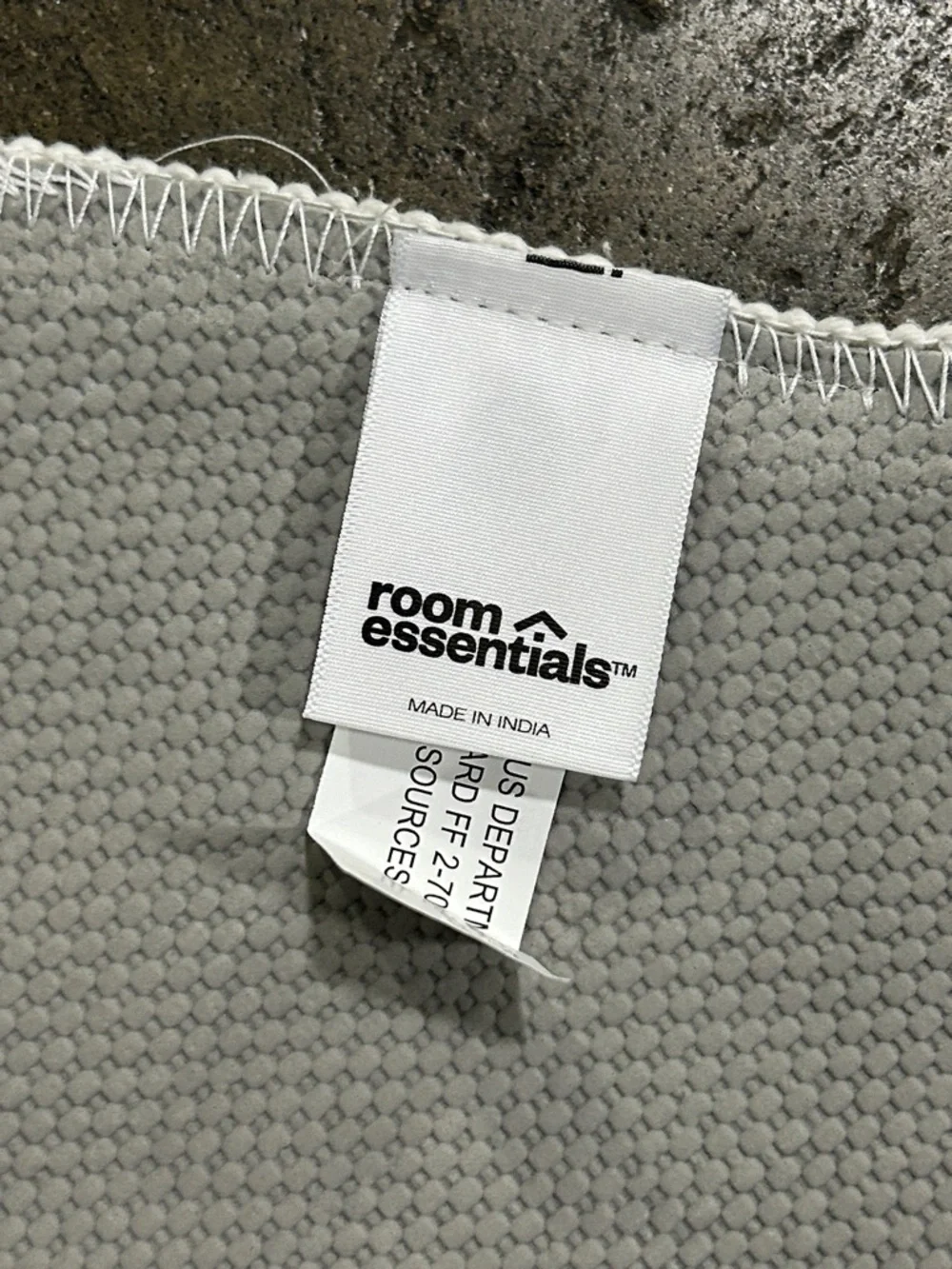 Target Lemon Textured Bath Rug - Picture 3 of 4